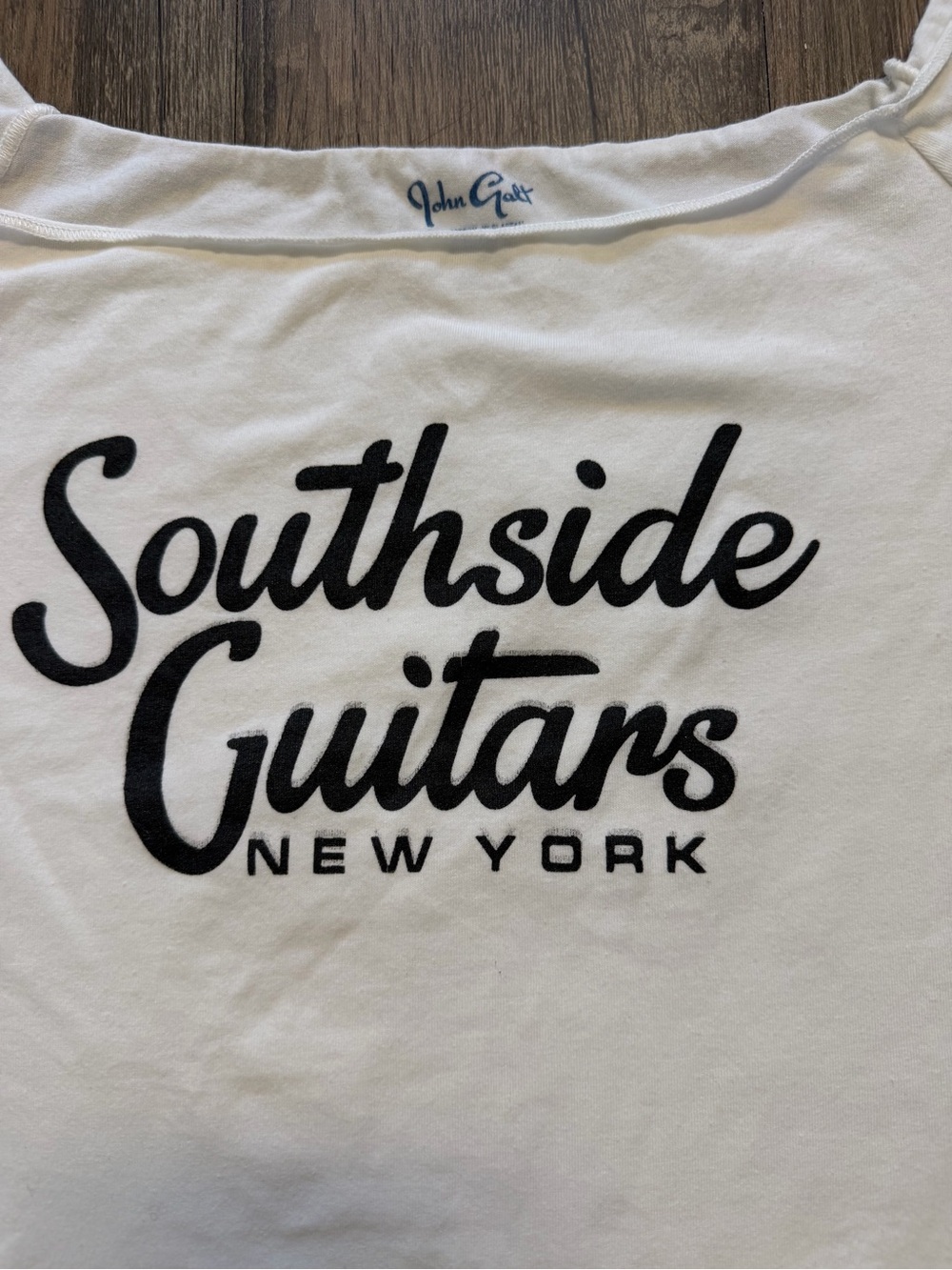 Brandy Melville White Raw Hem Boat Neckine Short Sleeves Graphic t- Shirt - Picture 4 of 9